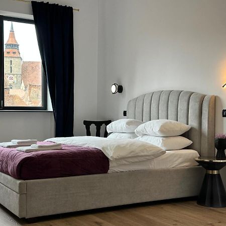 Peaceful Condo For Romantic Getaways Near Black Church - 3Min Walk Braşov Exterior foto