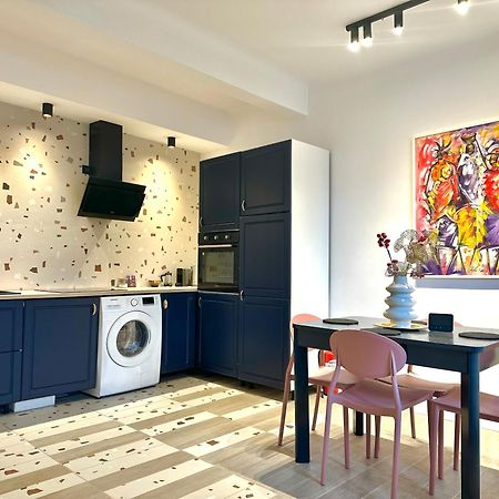 Peaceful Condo For Romantic Getaways Near Black Church - 3Min Walk Braşov Exterior foto